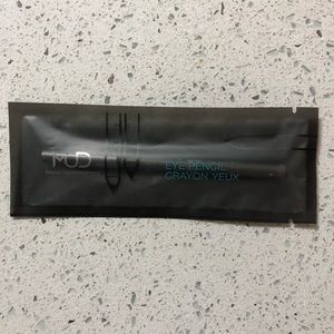 MUD Eye Pencil Taupe
